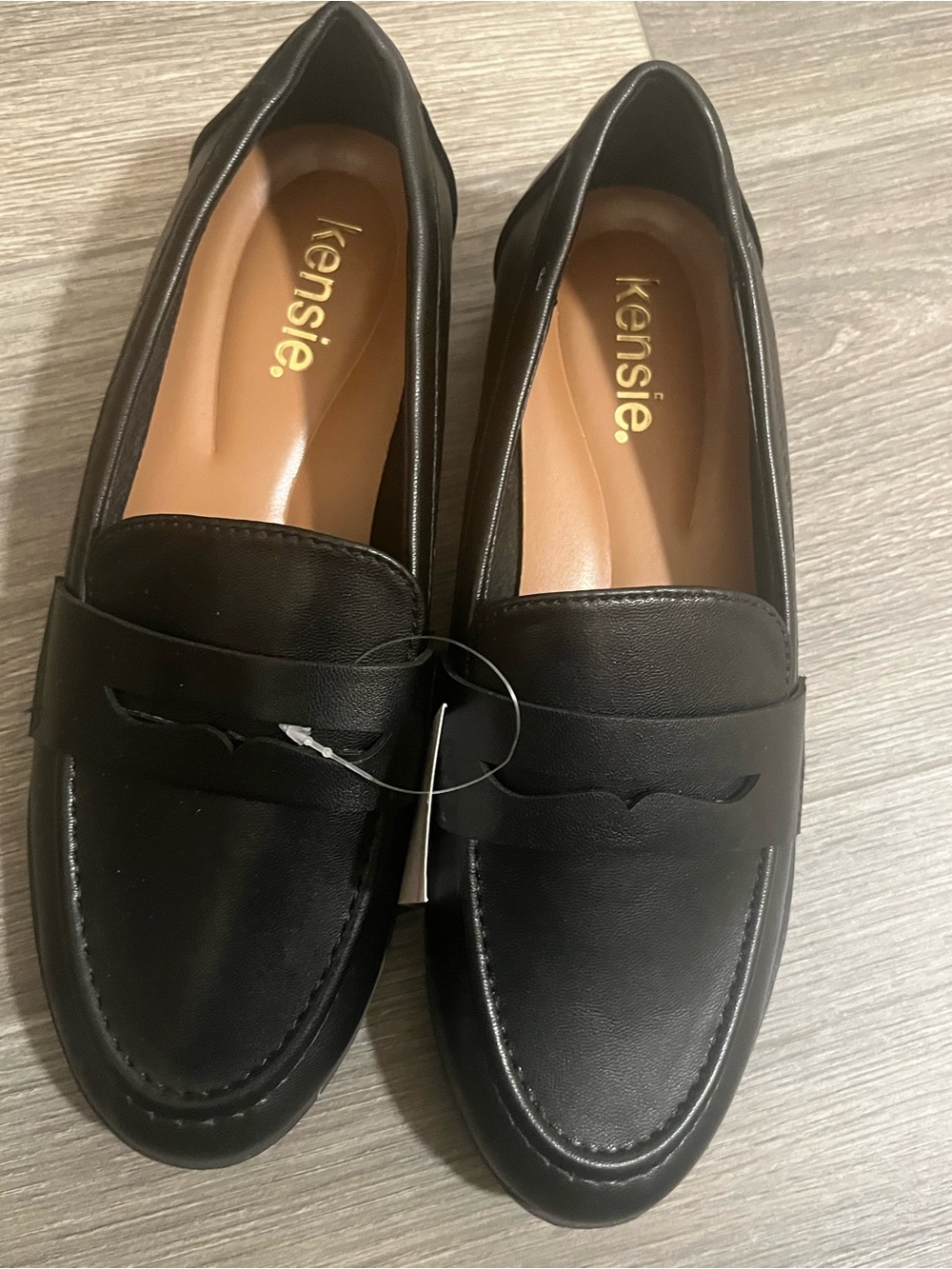 Kensie Black Womens Penny Loafers with Tan Insole